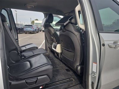 2023 Kia Carnival LX