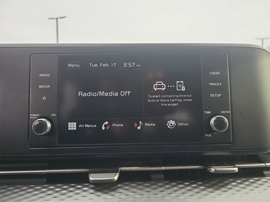 2023 Kia Carnival LX