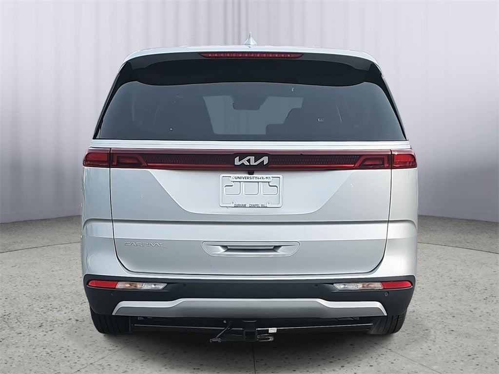 2023 Kia Carnival LX