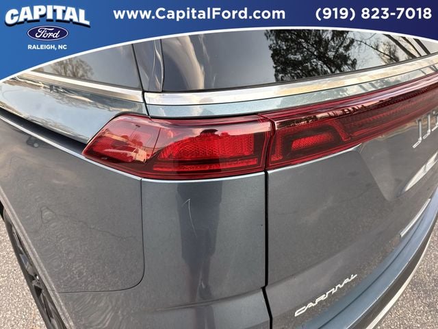 2024 Kia Carnival SX