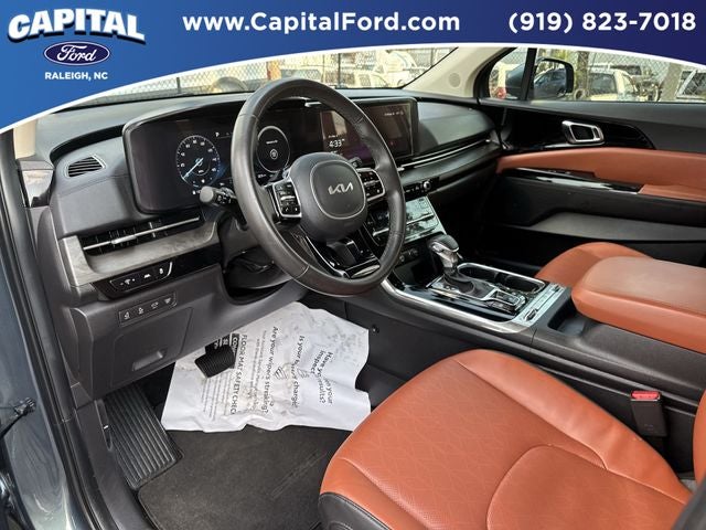 2024 Kia Carnival SX