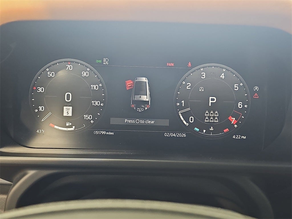 2023 Land Rover Defender 130 X-Dynamic SE