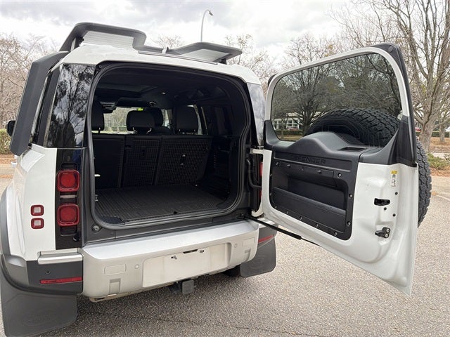 2023 Land Rover Defender 110 S