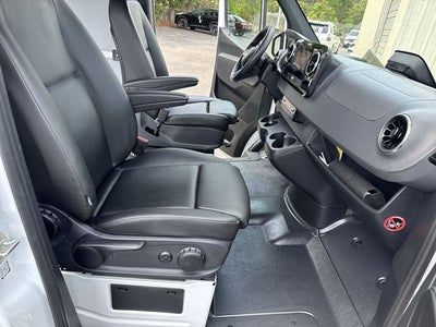 2025 Mercedes-Benz Sprinter 2500 Cargo 170 WB