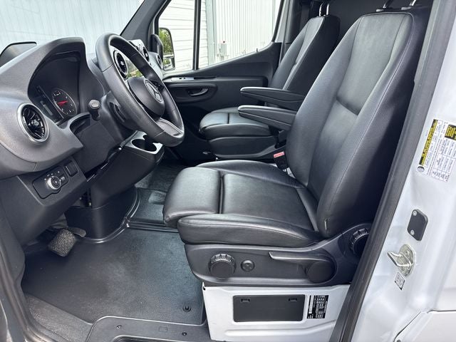 2025 Mercedes-Benz Sprinter 2500 Cargo 170 WB