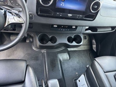 2025 Mercedes-Benz Sprinter 2500 Cargo 170 WB