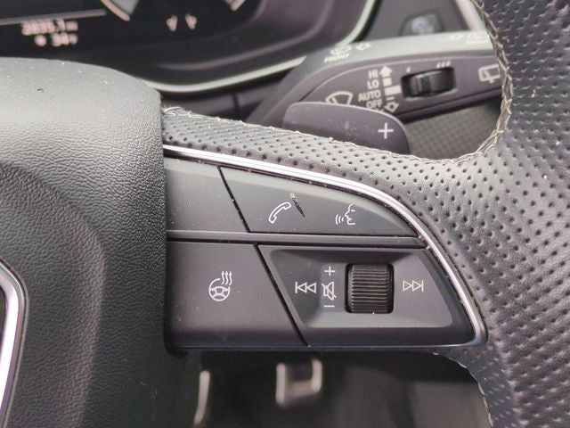 2022 Audi SQ5 Premium Plus quattro