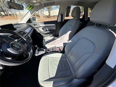 2017 Audi Q3 2.0T Premium