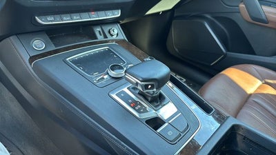 2020 Audi Q5 45 Premium Plus quattro