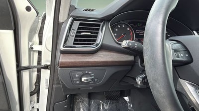 2024 Audi Q5 45 S line Premium quattro