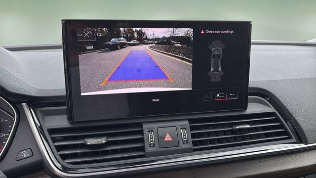 2024 Audi Q5 45 S line Premium quattro