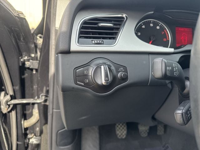 2010 Audi A4 2.0T Premium quattro