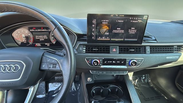 2024 Audi A4 45 S line Premium Plus quattro