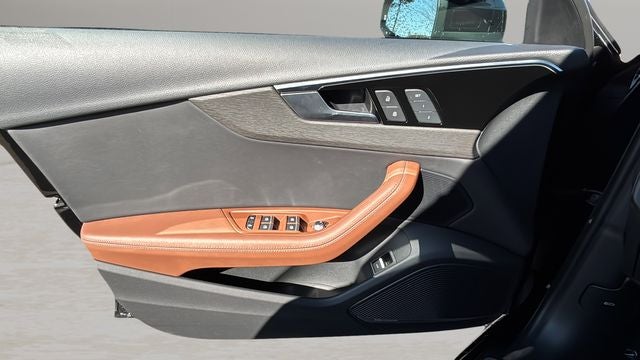 2024 Audi A4 45 S line Premium Plus quattro