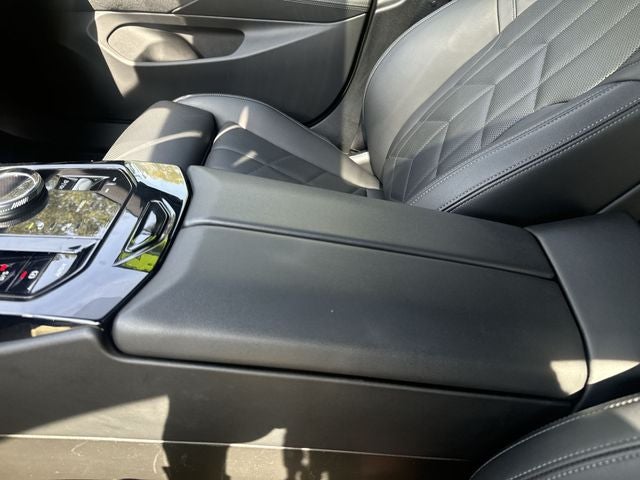 2024 BMW 5 Series 530i