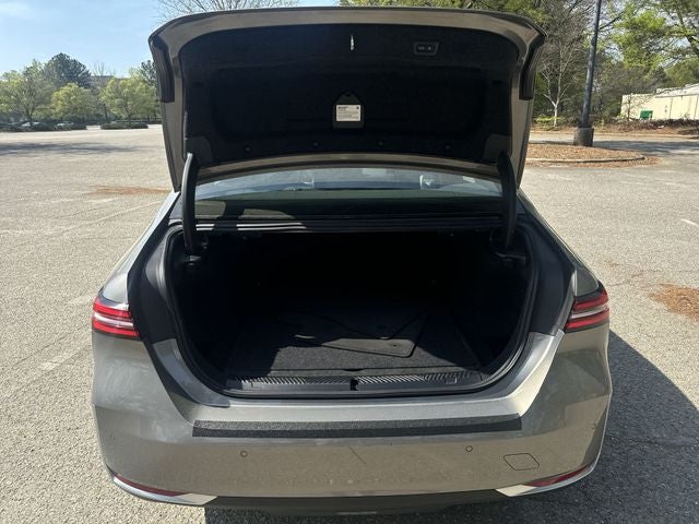 2024 BMW 5 Series 530i