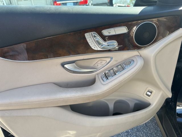 2018 Mercedes-Benz GLC GLC 300