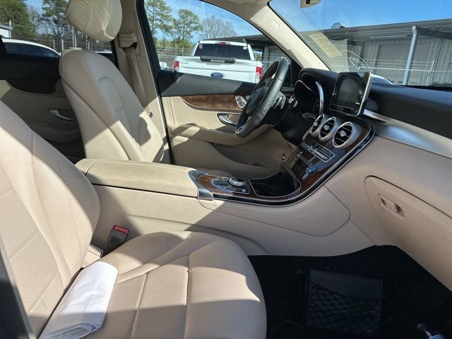 2018 Mercedes-Benz GLC GLC 300