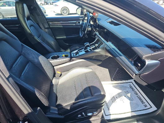 2017 Porsche Panamera Turbo