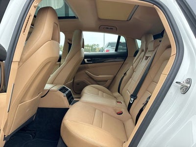 2023 Porsche Panamera Panamera Base