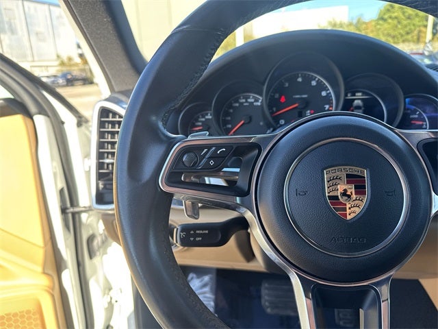 2016 Porsche Cayenne Base