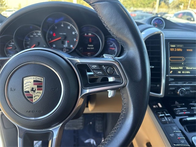 2016 Porsche Cayenne Base