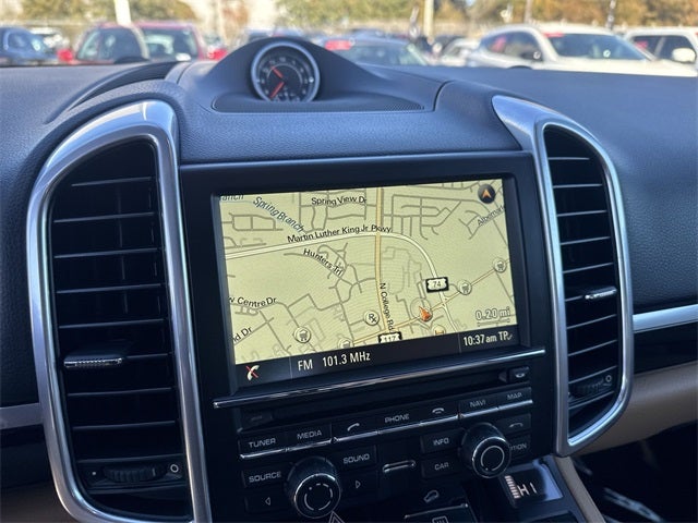 2016 Porsche Cayenne Base