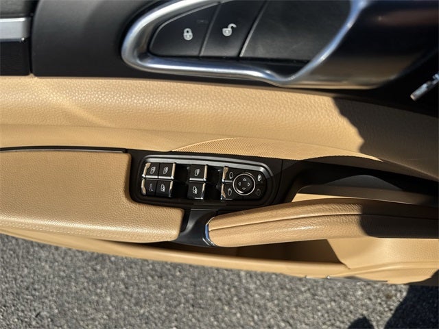 2016 Porsche Cayenne Base