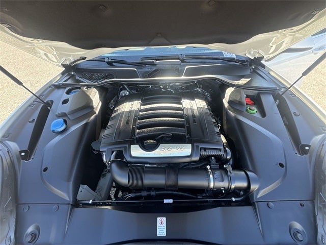 2016 Porsche Cayenne Base