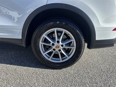 2016 Porsche Cayenne Base