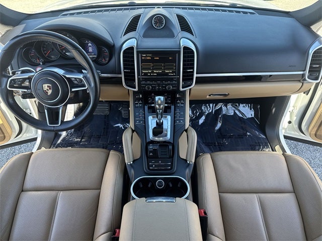 2016 Porsche Cayenne Base