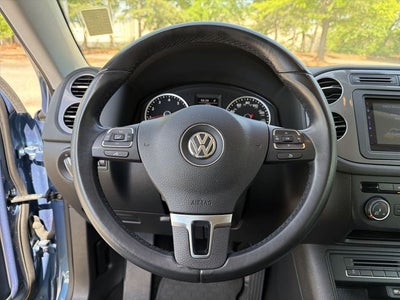 2017 Volkswagen Tiguan Limited 2.0T