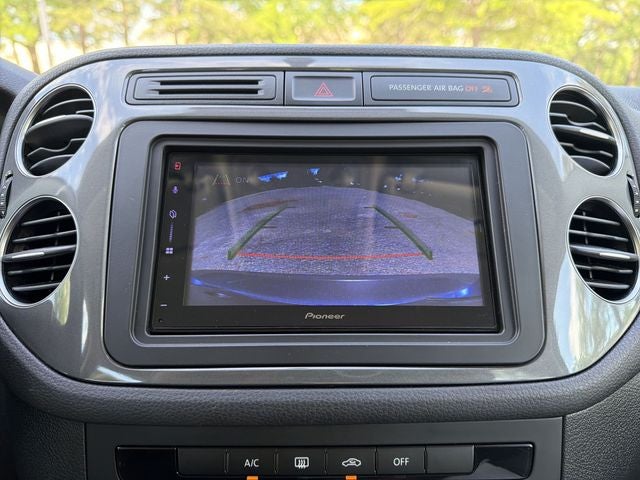 2017 Volkswagen Tiguan Limited 2.0T
