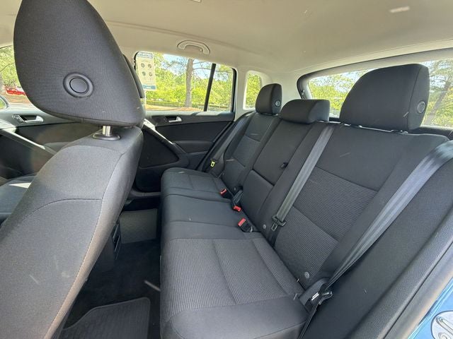 2017 Volkswagen Tiguan Limited 2.0T
