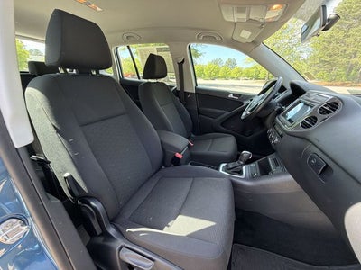 2017 Volkswagen Tiguan Limited 2.0T