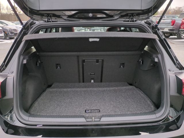 2024 Volkswagen Golf GTI SE