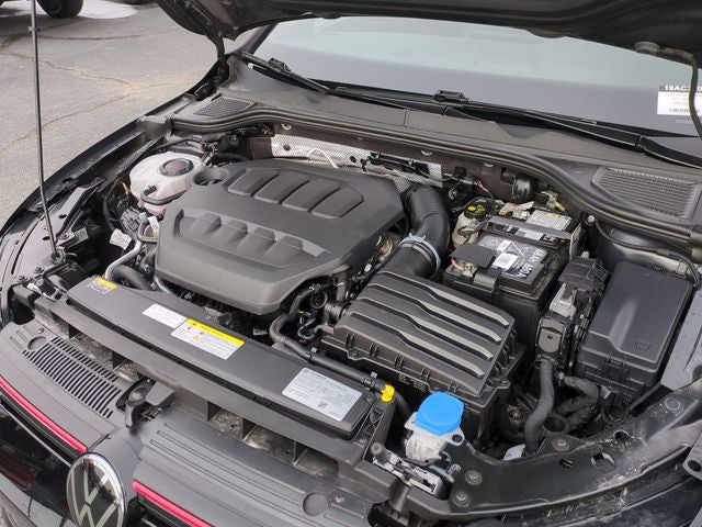 2024 Volkswagen Golf GTI SE