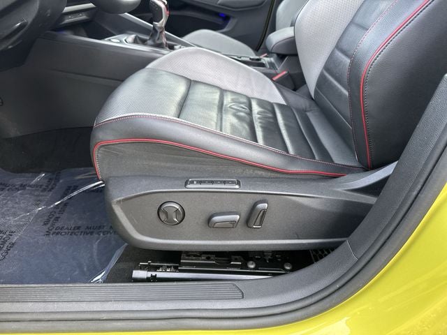 2022 Volkswagen Golf GTI Autobahn