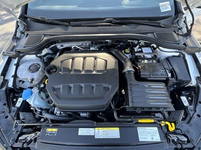 2025 Volkswagen Golf R 2.0T