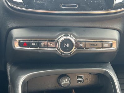 2019 Volvo XC40 T5 Inscription