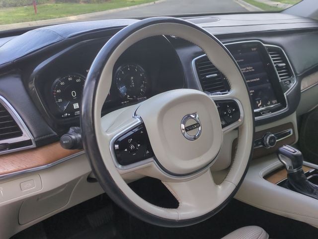 2017 Volvo XC90 T6 Inscription