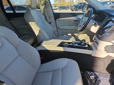 2023 Volvo XC90 B5 Core