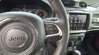 2023 Jeep Renegade Trailhawk