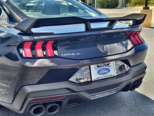 2025 Ford Mustang Dark Horse