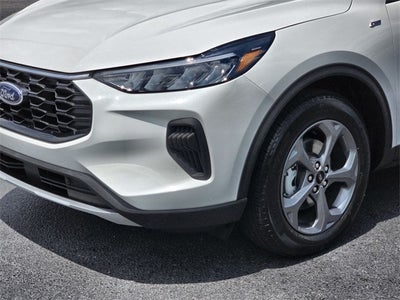 2025 Ford Escape Hybrid ST-Line