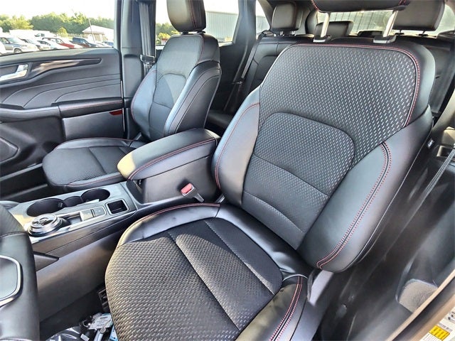 2025 Ford Escape Hybrid ST-Line