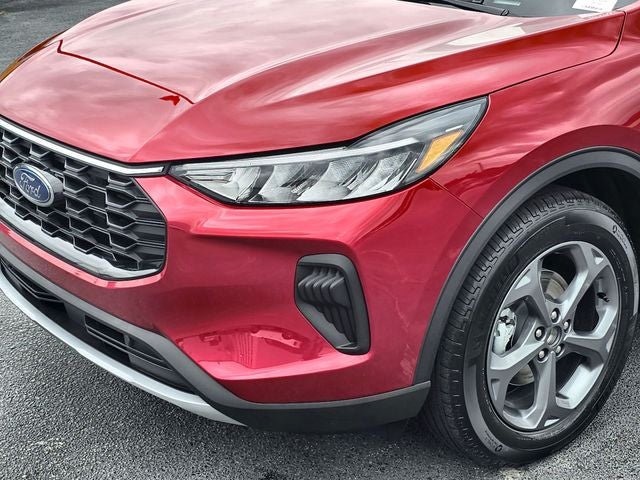 2025 Ford Escape Hybrid ST-Line