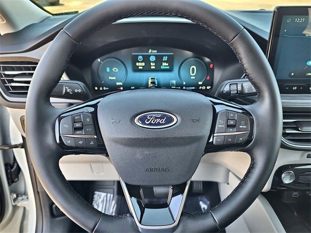 2026 Ford Escape Hybrid Platinum
