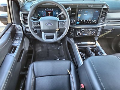 2025 Ford F-350SD Lariat