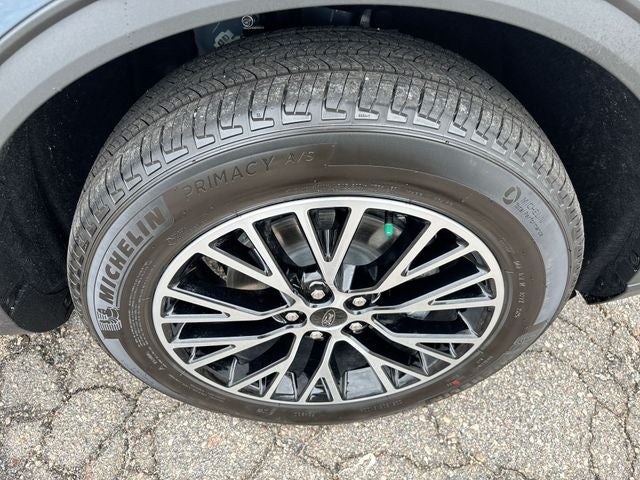 2025 Ford Escape Plug-In Hybrid Base